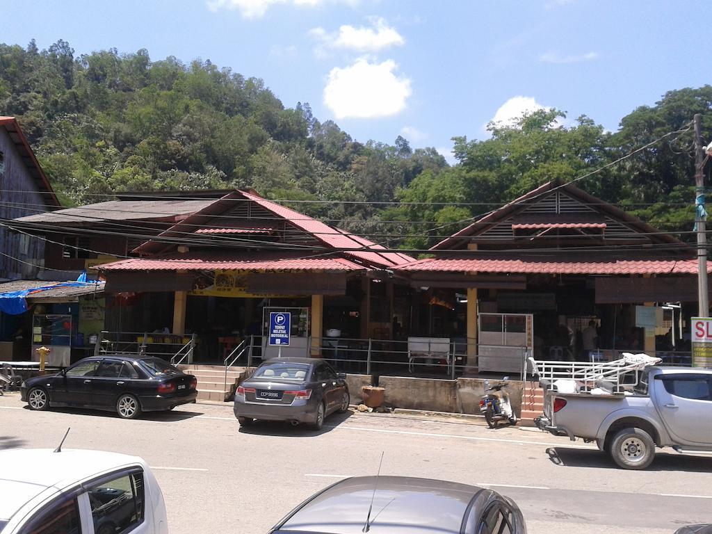 Sungai Lembing Yee Tai Cafe & Inn Exterior photo